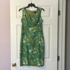 Beautiful 1960-ish style dress